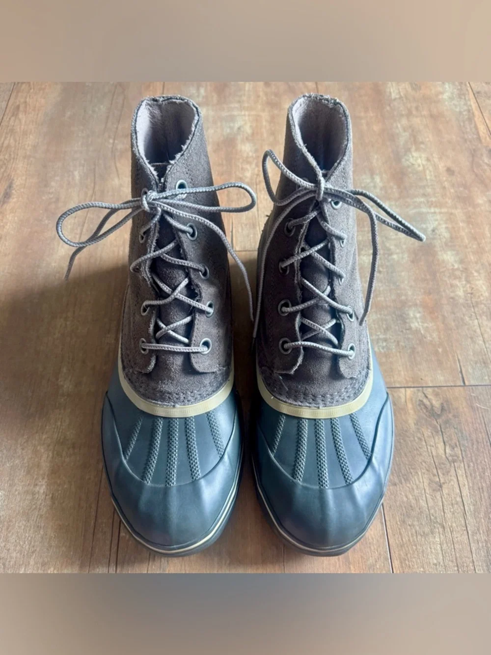 Sorel Cheyanne Metro Lace Waterproof Boot NWOB Men’s Size 9
